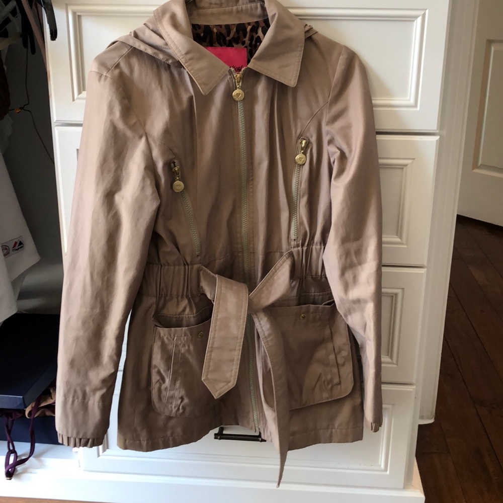 Betsey Johnson hooded tie waist rain coat